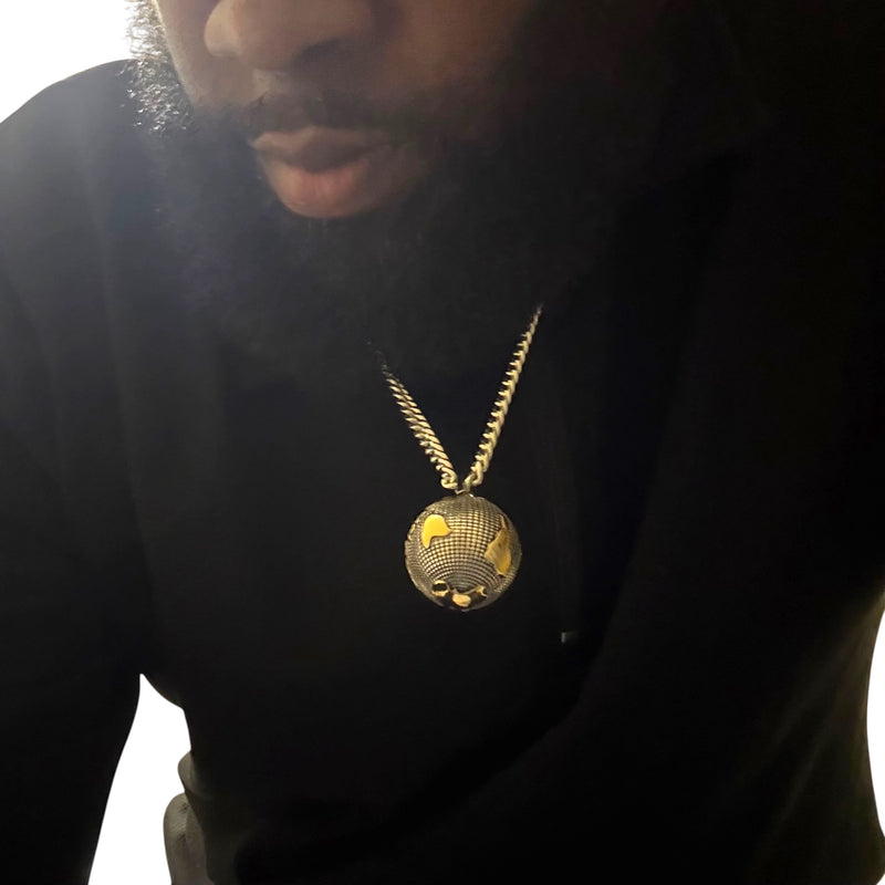 Heavy limited pendant world is yours
